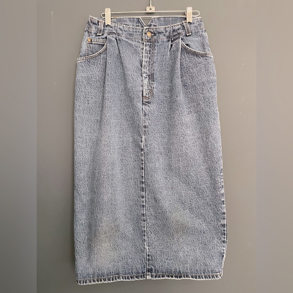 Levi’s Vintage 80s Midi/Maxi Acid Washed Pleated Jean Denim Pencil Skirt Size 28